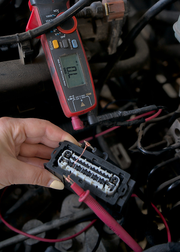 Can Cleaning Your Engine Bay Damage The ECU and Other Electrical Components? | Pete's Auto Service